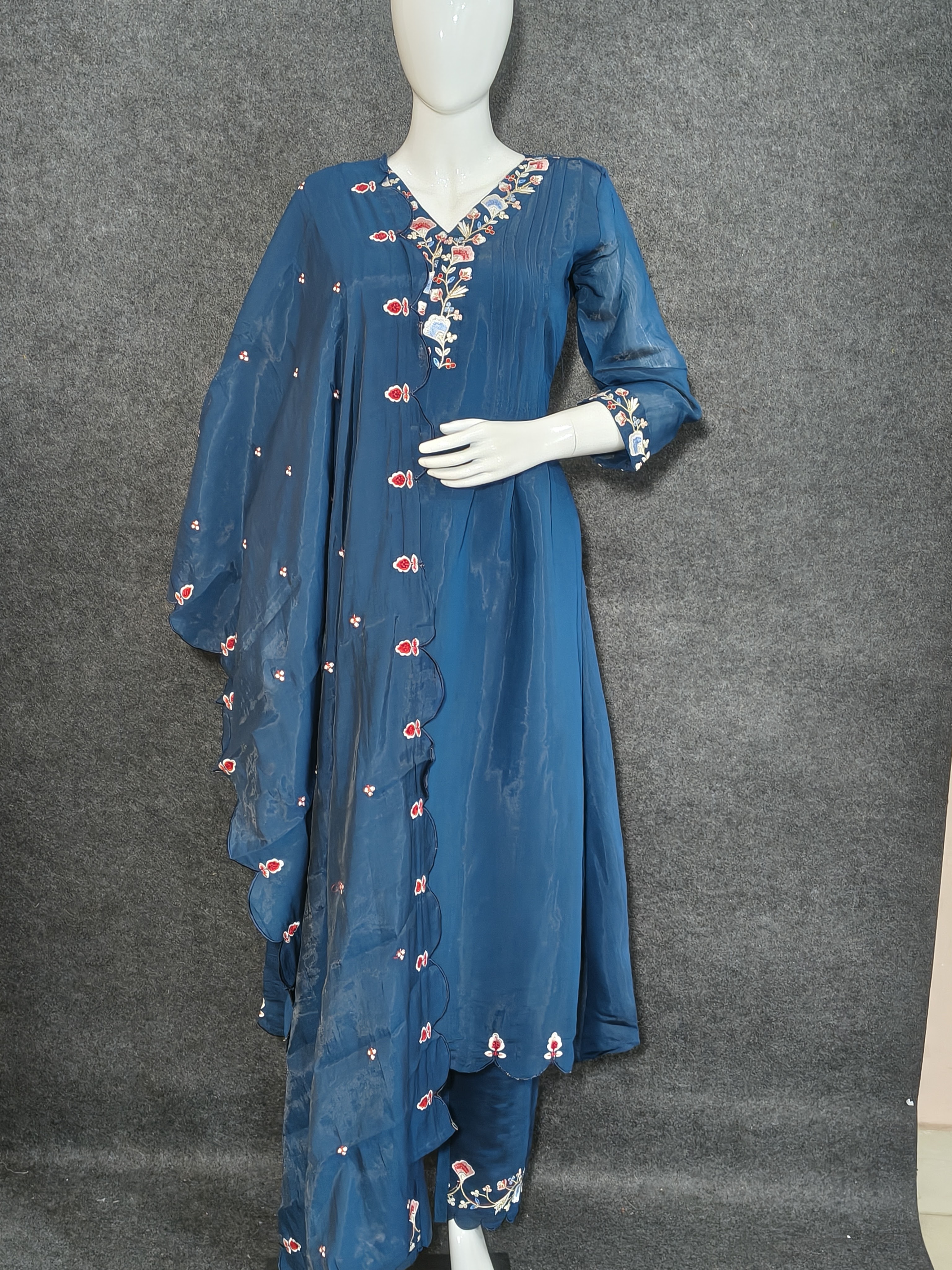  Women's Blue Anarkali Suit Set – Embroidered Kurta with Churidar & Dupatta  Traditional Silk Blend Ethnic Wear