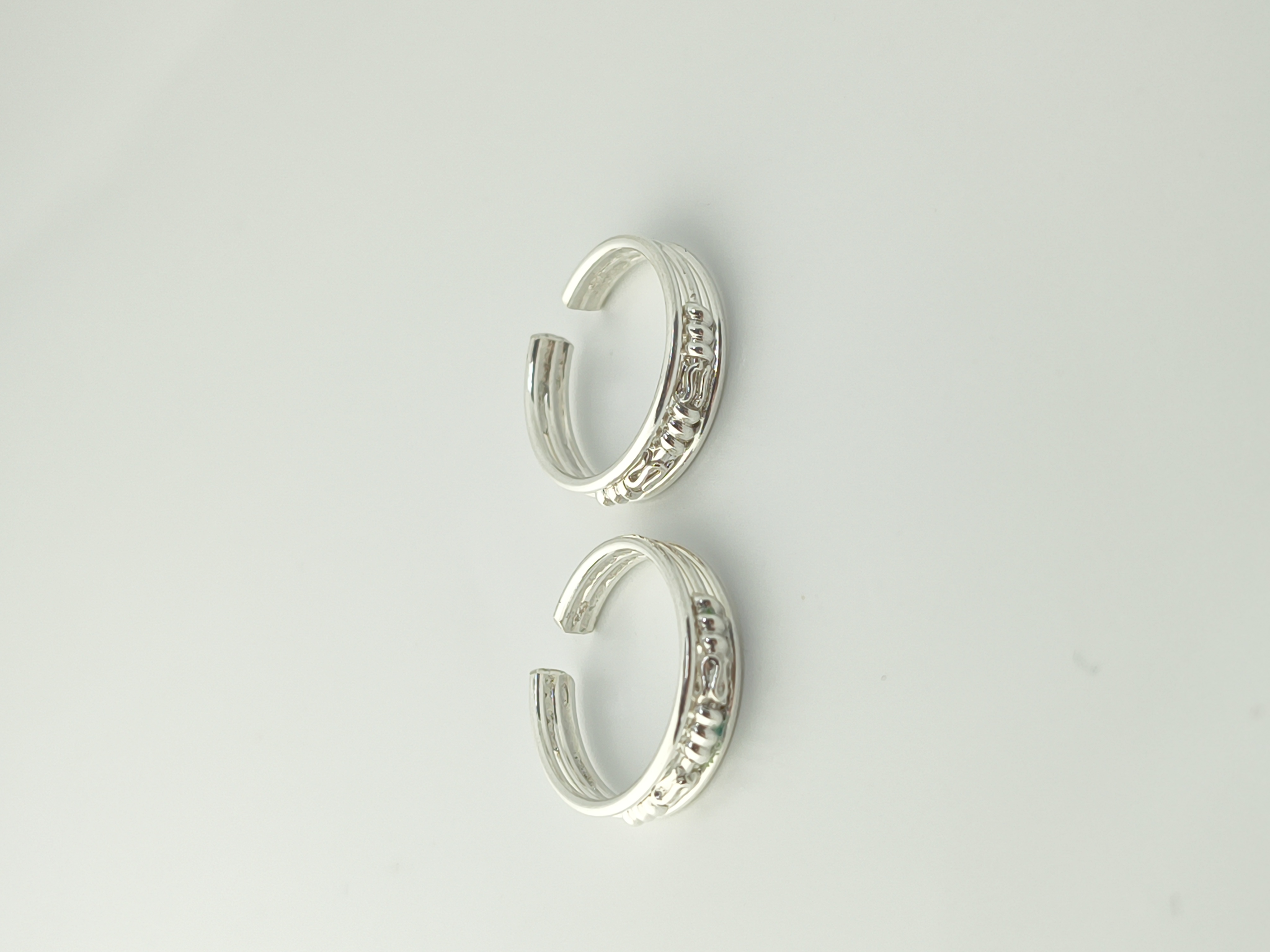 925 Sterling Silver Adjustable Triple-Band Scroll Toe Rings