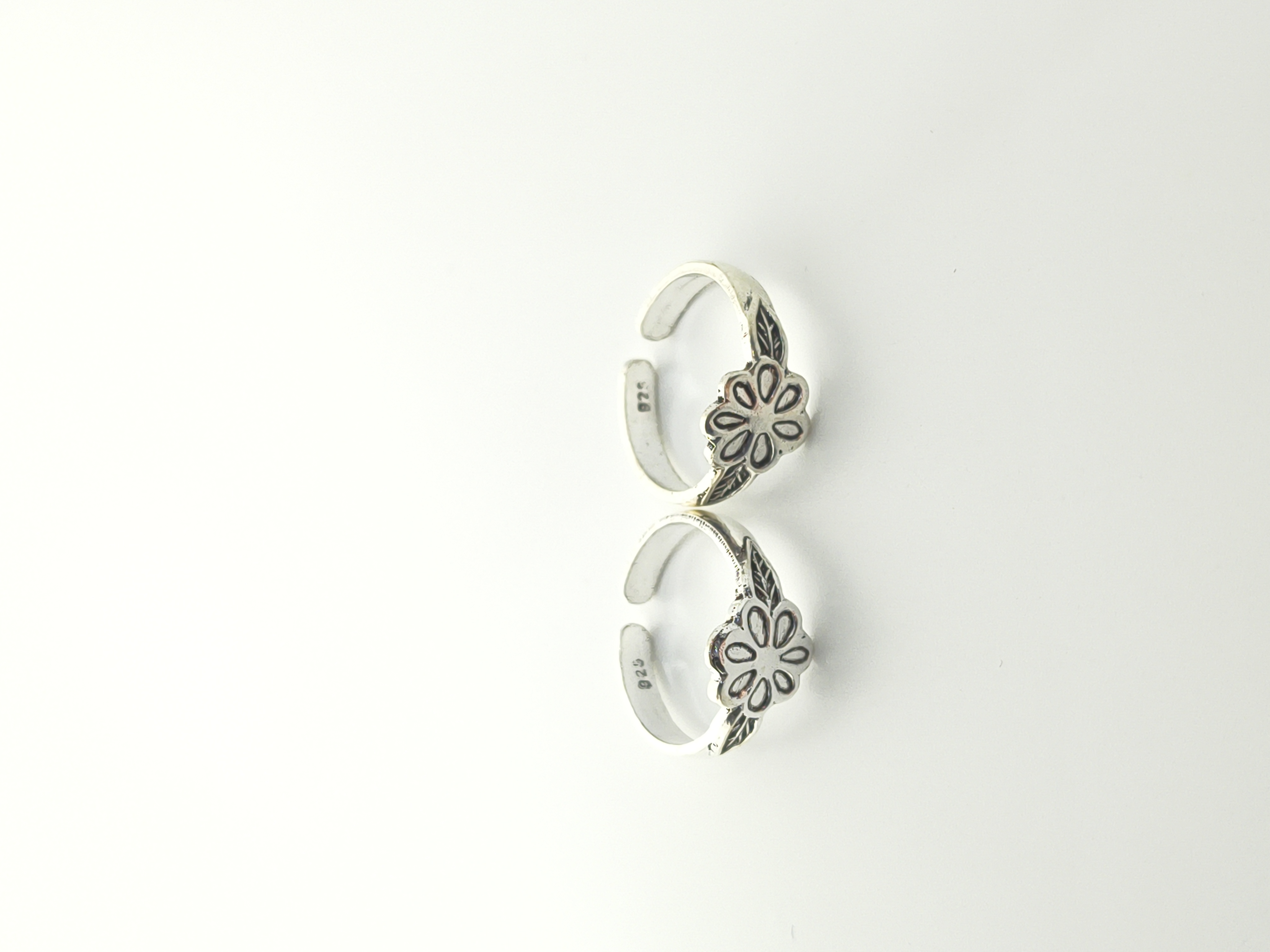 925 Sterling Silver Adjustable Flower Toe Rings