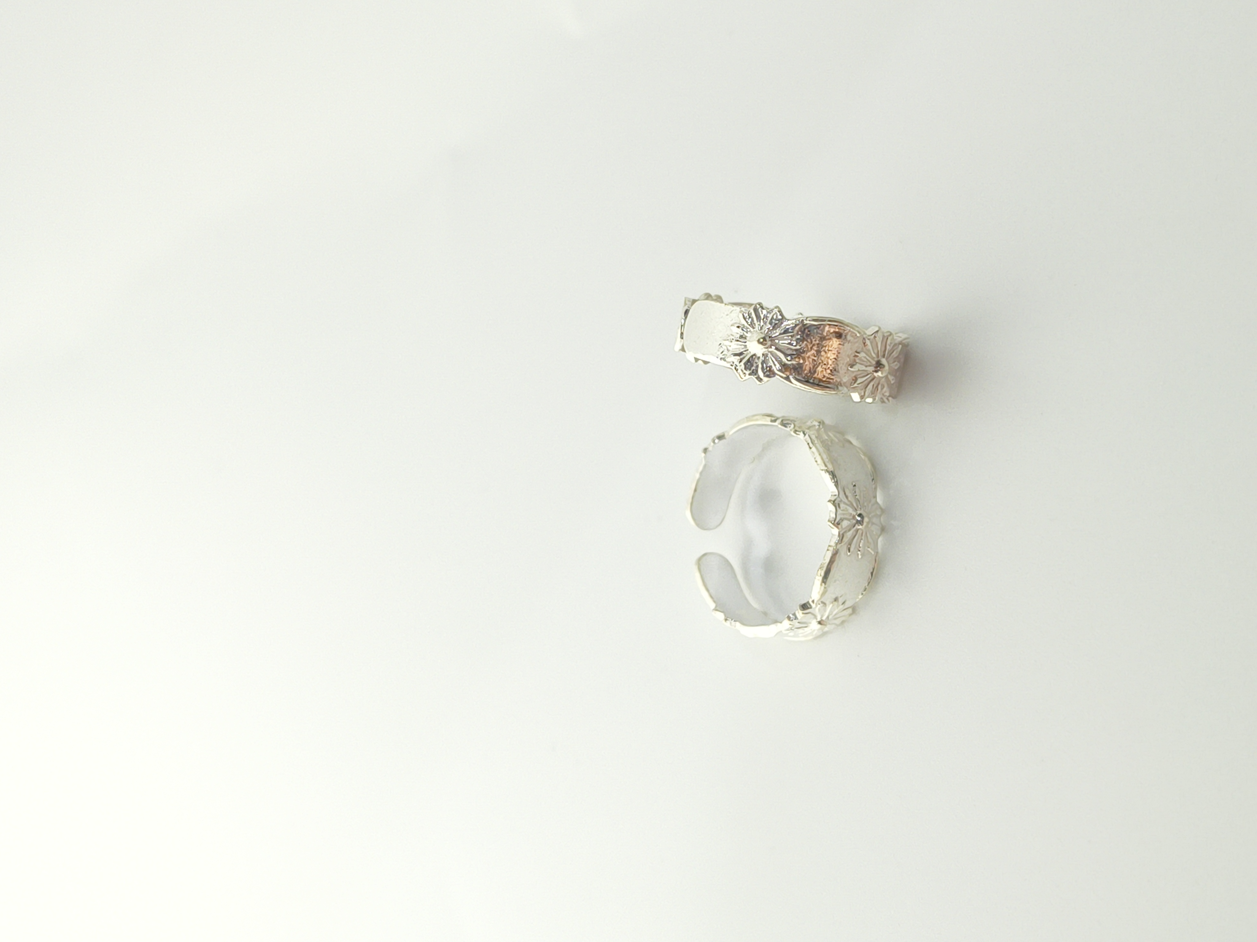 925 Sterling Silver Wide Band Engraved Floral Toe Rings - Hover view